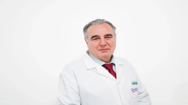 دکتر احمد تقی زاده مدیر فنی آزمایشگاه بهمن